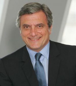 Sidney Toledano quitte la tête de Dior Tribune Juive